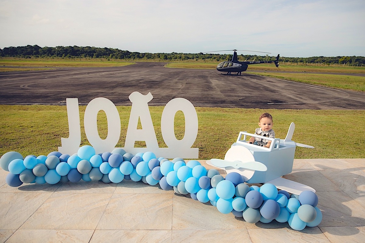 aniversario - aniversario infantil - festa de aniversario - aniversario de 1 ano - primeiro aninho - 1 ano João Guilherme - tema aviação - chroma fotografia 