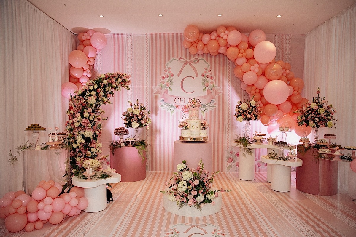 aniversario - aniversario infantil - aniversario de 1 ano - primeiro aninho Celina - tema jardim - fotografos jaragua do sul - chroma fotografia