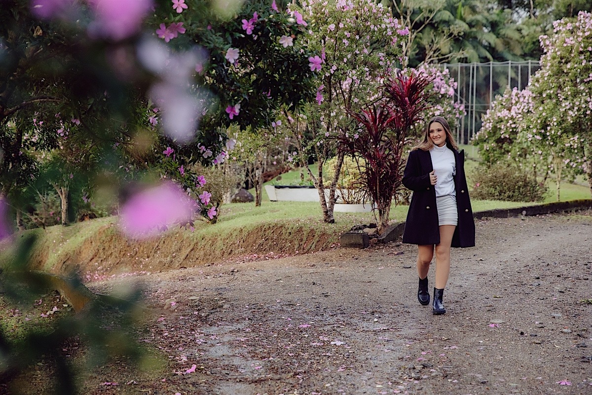 ensaio 15 anos - ensaio fotografico - ensaio externo - ensaio em casa - ensaio feminino - fotografos jaragua do sul - fotografia de familia - chroma fotografia