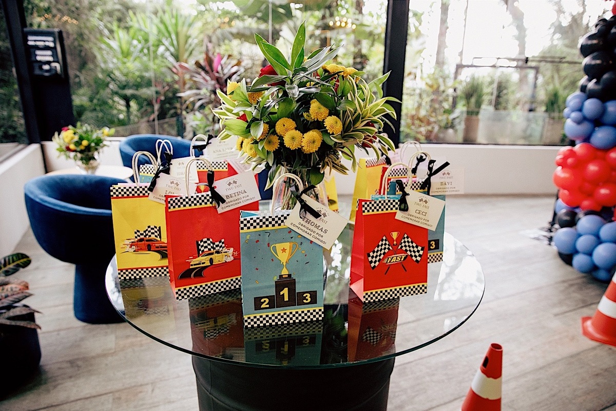 aniversario - aniversario infantil - aniversario tema carros - otto 3 anos - anversario quintal vip - fotografos jaragua do sul - chroma fotografia 