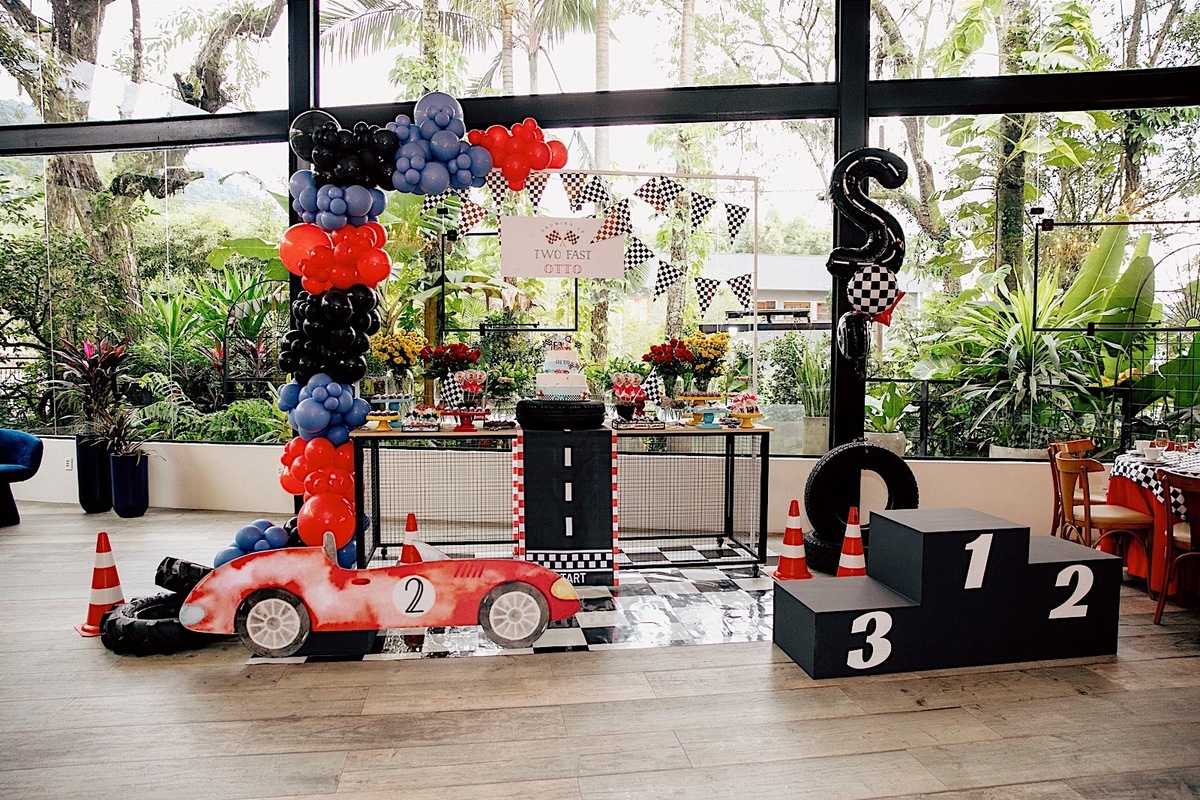 aniversario - aniversario infantil - aniversario tema carros - otto 3 anos - anversario quintal vip - fotografos jaragua do sul - chroma fotografia 