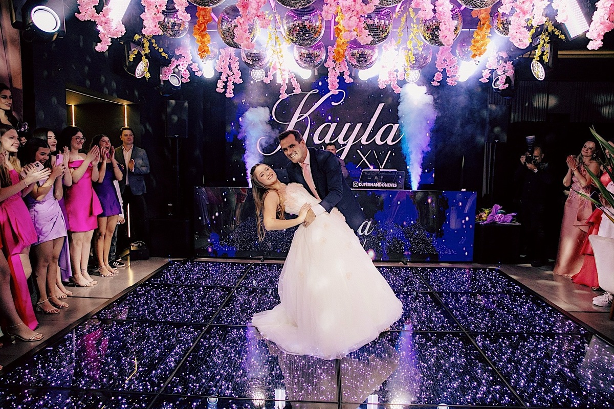 festa de 15 anos - aniversario 15 ANOS - 15 ANOS kayla - festa de aniversario - fotografos jaragua do sul - fotografia de familia - jaragua do sul - chrioma fotografia