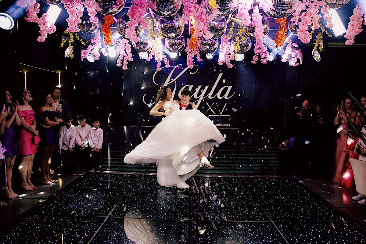 festa de 15 anos - aniversario 15 ANOS - 15 ANOS kayla - festa de aniversario - fotografos jaragua do sul - fotografia de familia - jaragua do sul - chrioma fotografia