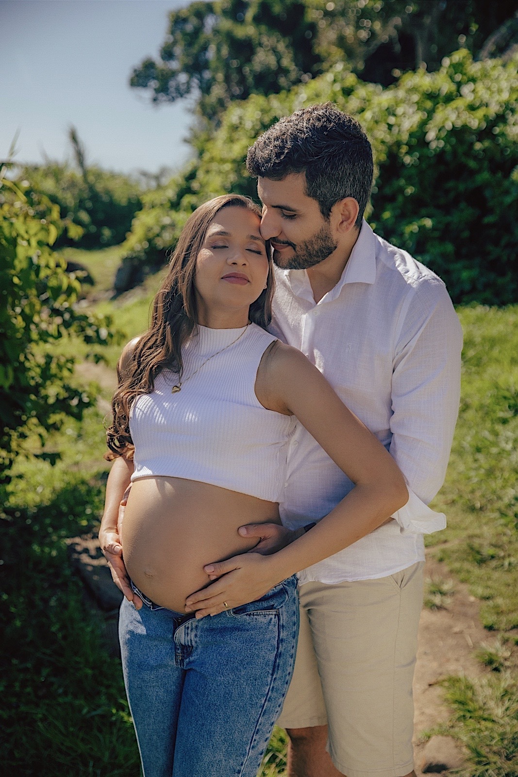 ensaio gestante - gestante - ensaio na praia - ensaio no litoral - ensaio familia - praia do grant - chroma fotografia 
