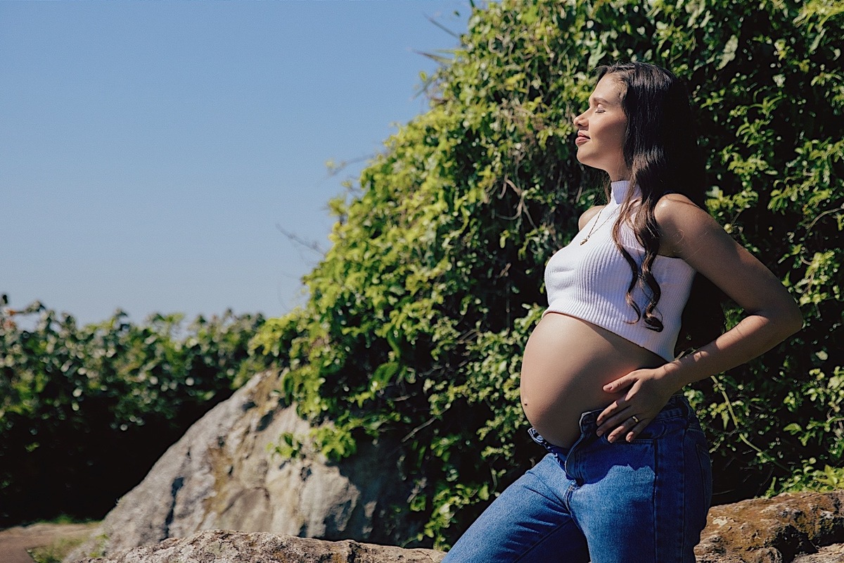 ensaio gestante - gestante - ensaio na praia - ensaio no litoral - ensaio familia - praia do grant - chroma fotografia 