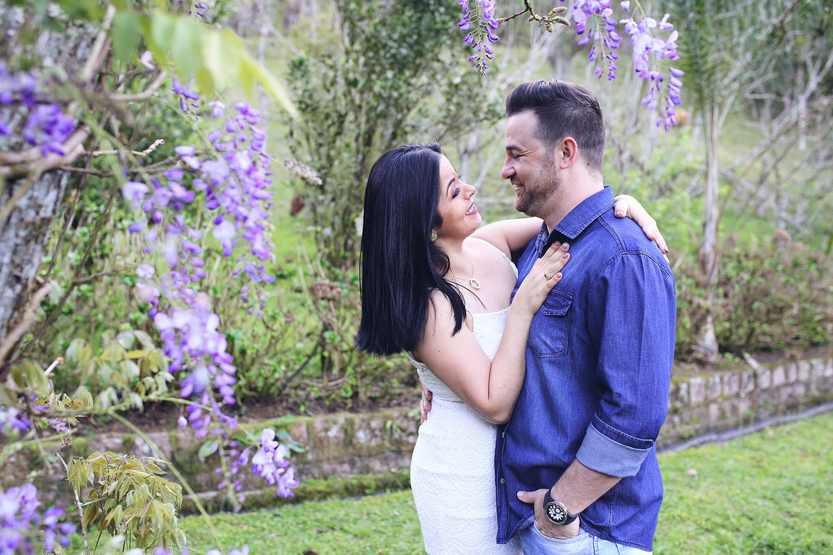 ensaio pré casamento - Lucimar _ Jaison - Ensaio casal - fotografos de jaraguá do sul - ensaio na pousada rio manso - chroma fotografia