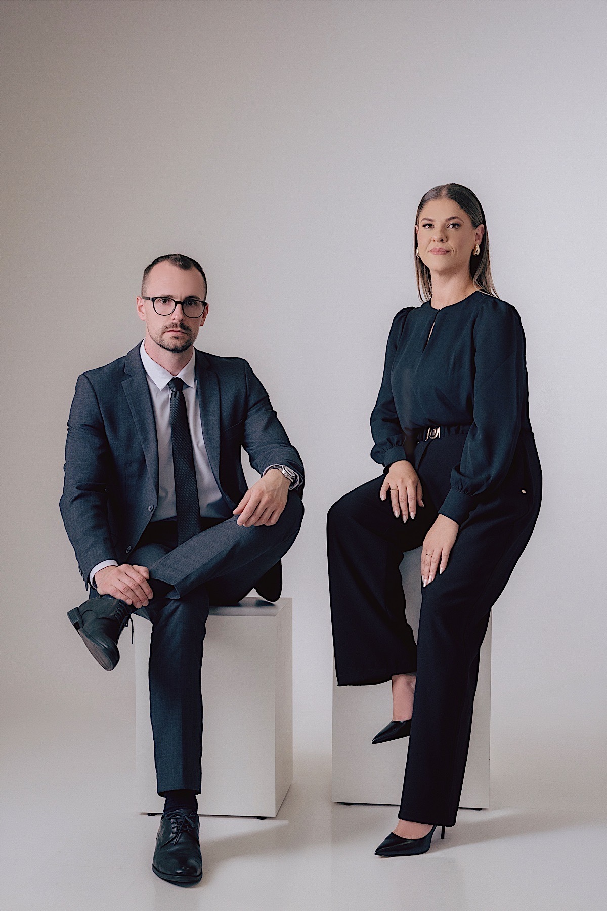 ensaio profissional - elisan nadrowski - advogado - advocacia - advogada - denise costa - helene - escritorio - estudio - chroma fotografia