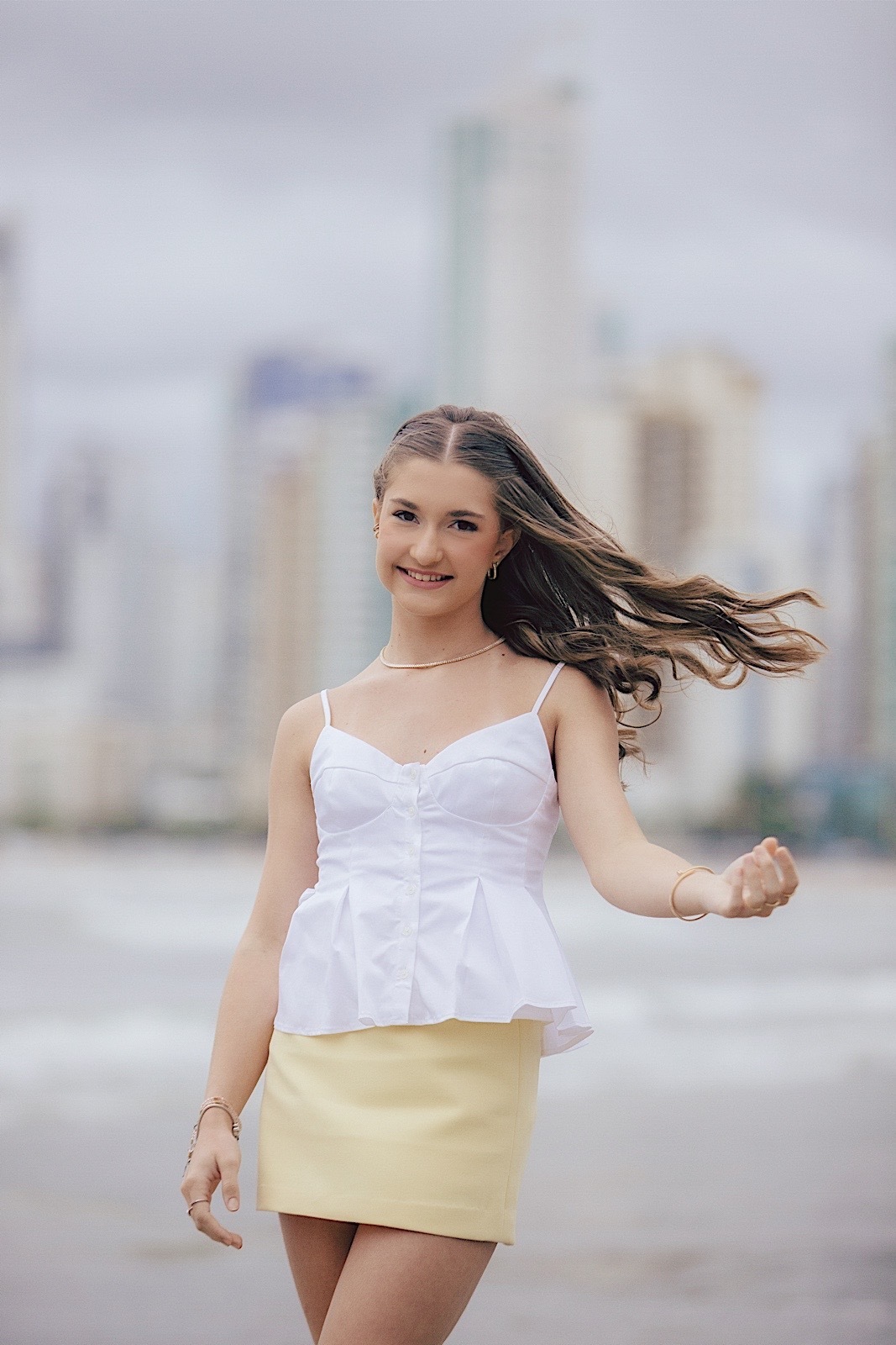 ensaio 15 anos - ensaio na praia - ensaio no litoral - Isadora 15 anos - fotografos litoral - fotografos jaragua do sul - chroma fotografia