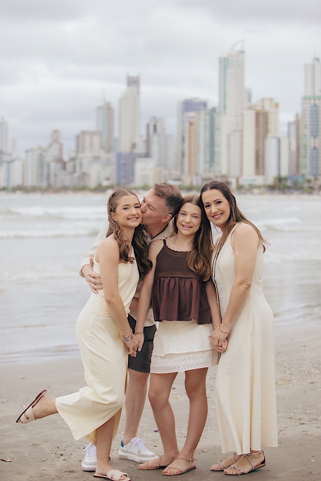 ensaio 15 anos - ensaio na praia - ensaio no litoral - Isadora 15 anos - fotografos litoral - fotografos jaragua do sul - chroma fotografia