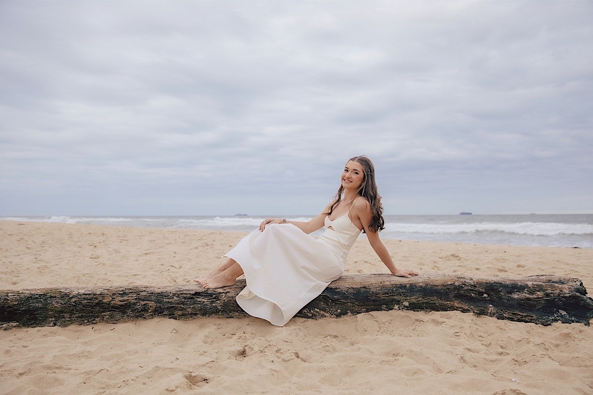 ensaio 15 anos - ensaio na praia - ensaio no litoral - Isadora 15 anos - fotografos litoral - fotografos jaragua do sul - chroma fotografia