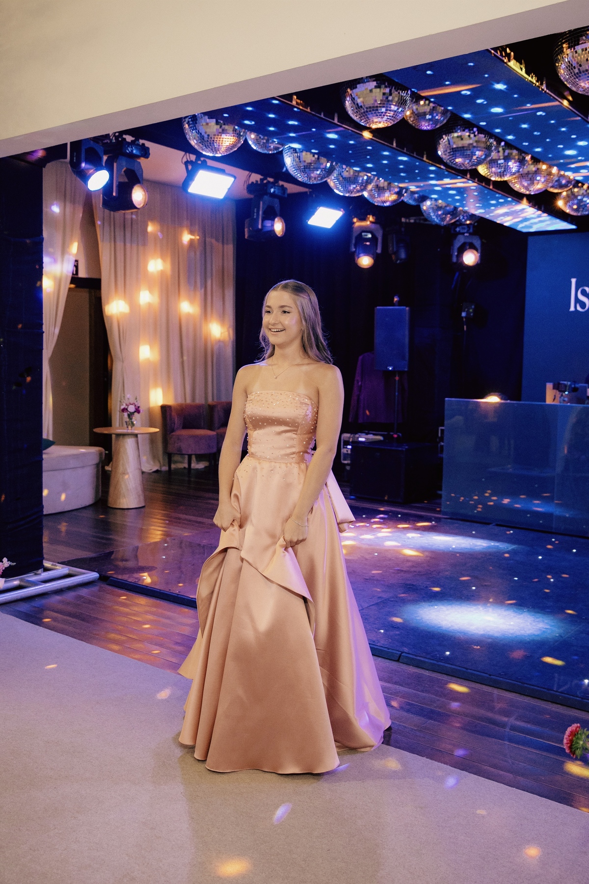 aniversario - aniversario 15 anos - 15 anos isadora - festa de 15 anos - fotografos jaragua do sul - chroma fotografia