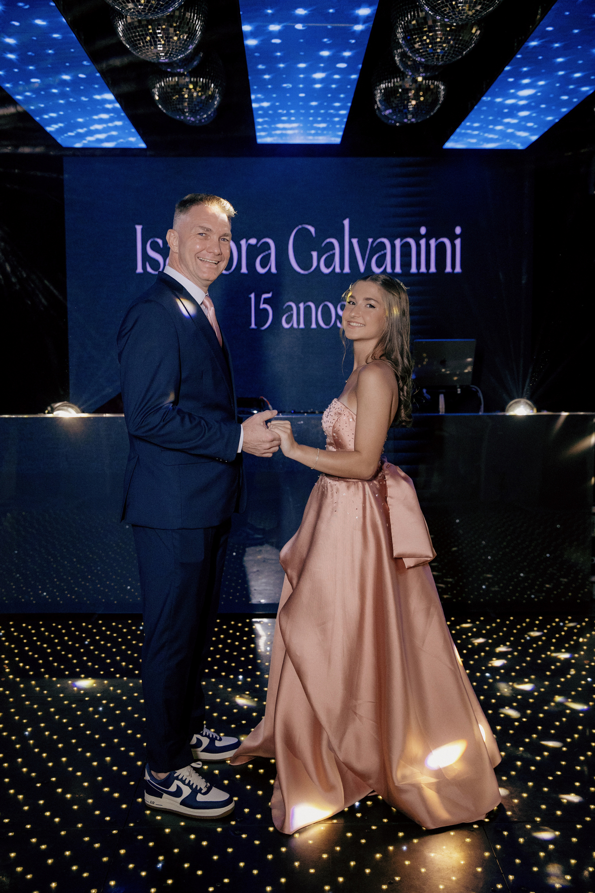 aniversario - aniversario 15 anos - 15 anos isadora - festa de 15 anos - fotografos jaragua do sul - chroma fotografia