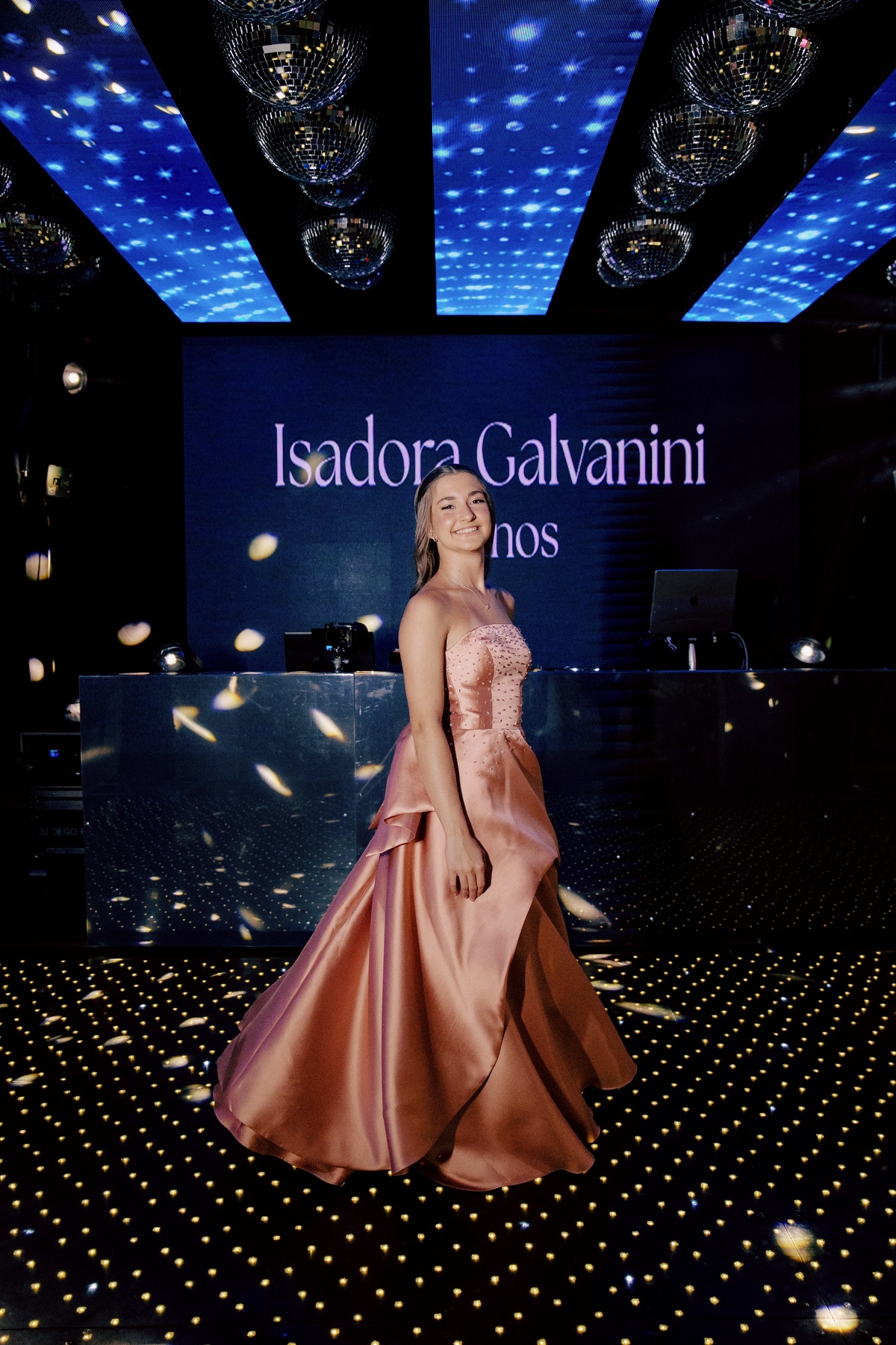 aniversario - aniversario 15 anos - 15 anos isadora - festa de 15 anos - fotografos jaragua do sul - chroma fotografia