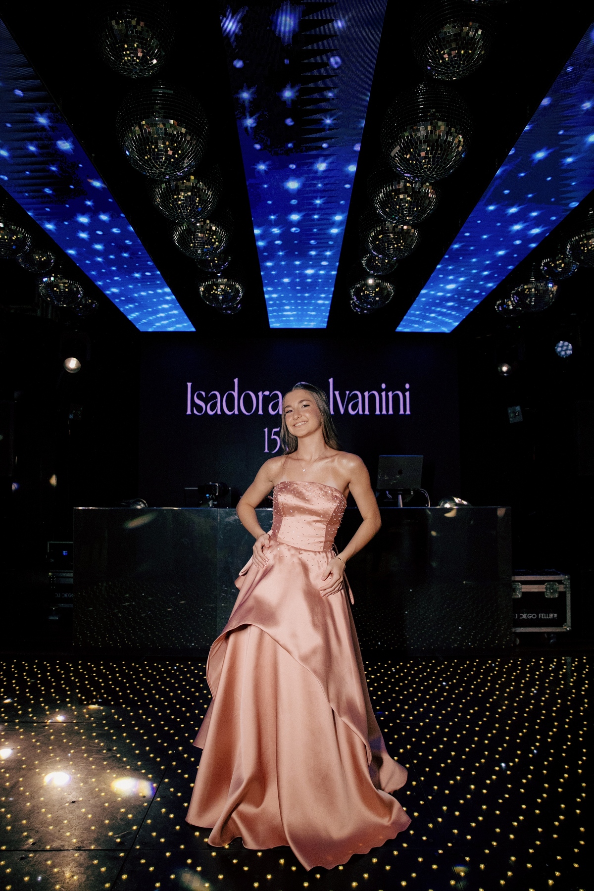 aniversario - aniversario 15 anos - 15 anos isadora - festa de 15 anos - fotografos jaragua do sul - chroma fotografia