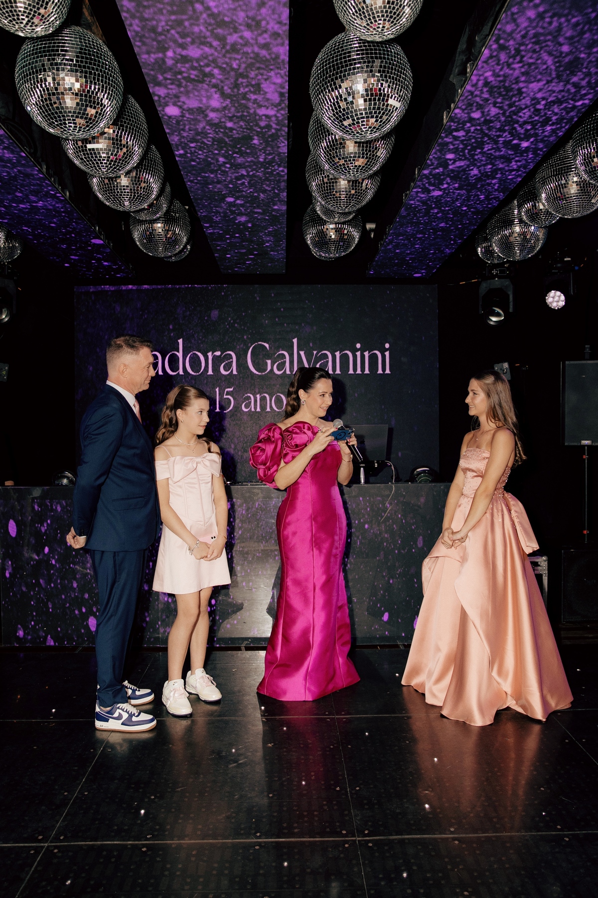 aniversario - aniversario 15 anos - 15 anos isadora - festa de 15 anos - fotografos jaragua do sul - chroma fotografia