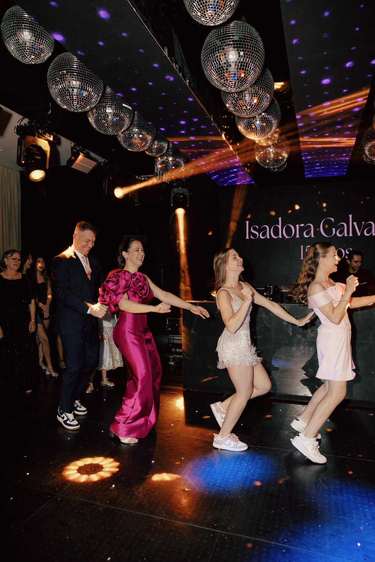 aniversario - aniversario 15 anos - 15 anos isadora - festa de 15 anos - fotografos jaragua do sul - chroma fotografia