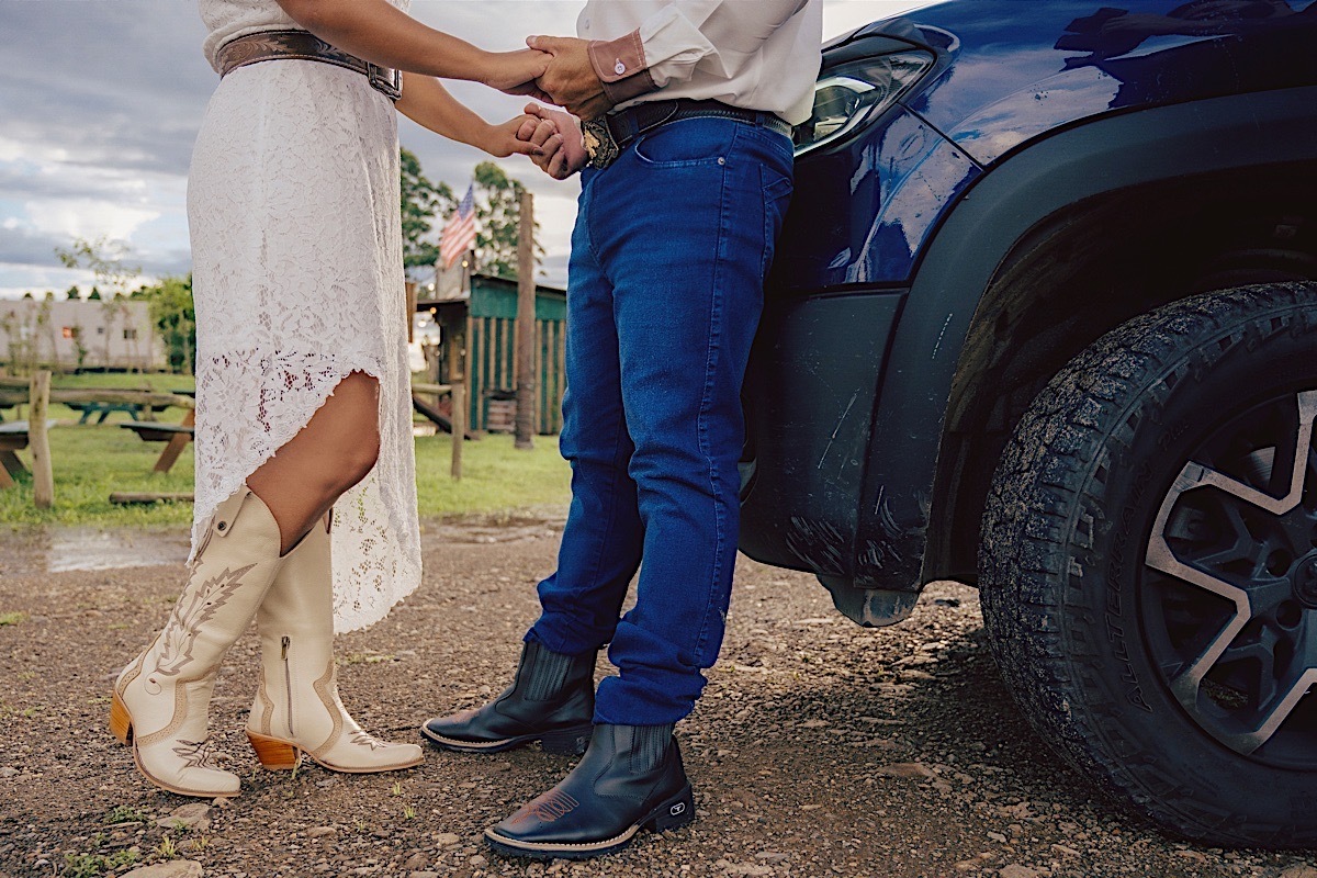 ensaio pre casamento - letts road - colonia wittmarsum - palmeira - vanessa - allan - vall center - cowboy - texas - por do sol - celeiro - chroma fotografia