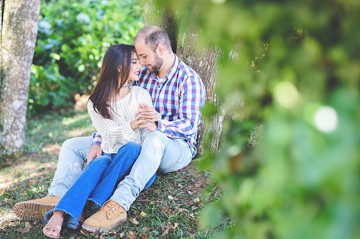 ensaio casal - bianca - henrique - ensaio com cachorro - campo alegre - fotografia - são bento do sul - chroma fotografia