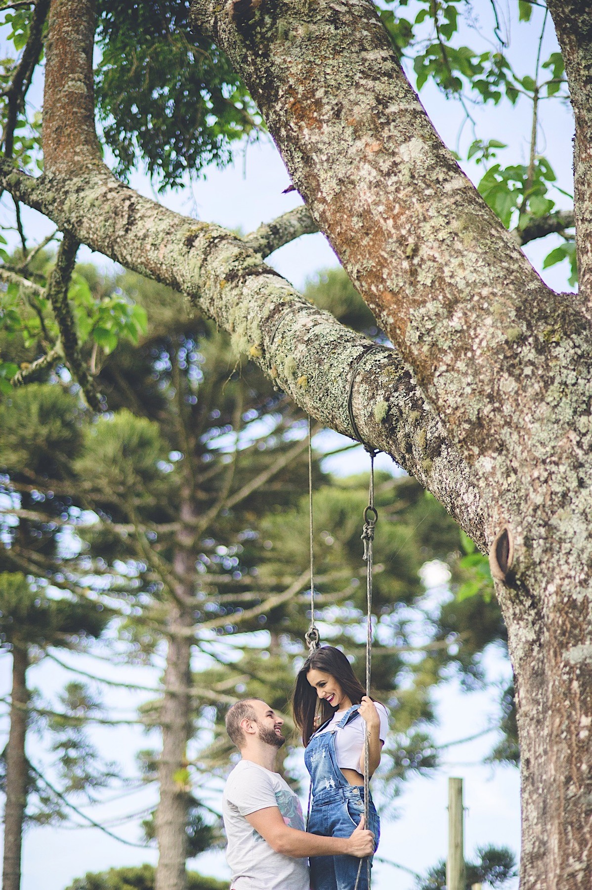 ensaio casal - bianca - henrique - ensaio com cachorro - campo alegre - fotografia - são bento do sul - chroma fotografia