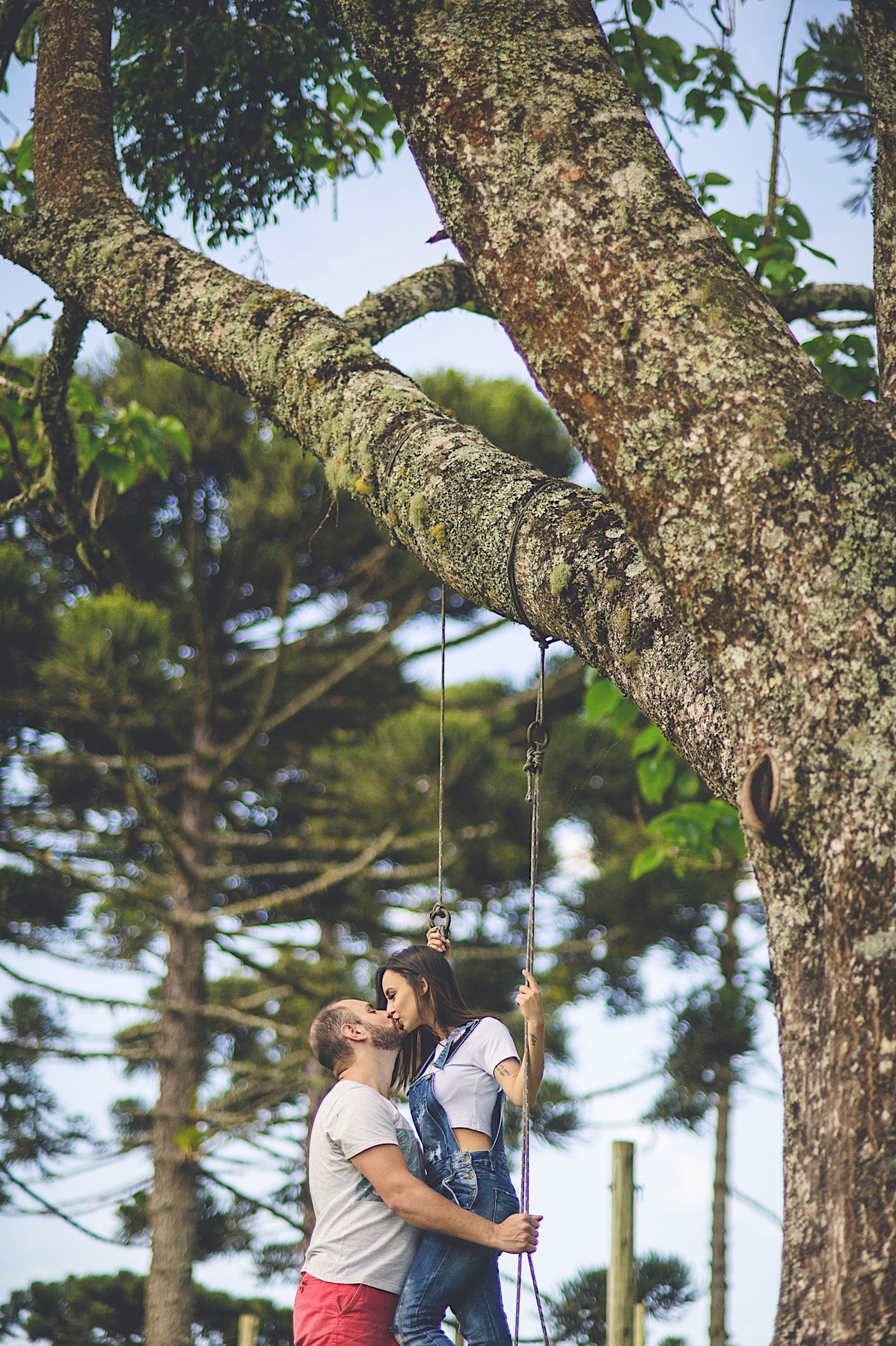 ensaio casal - bianca - henrique - ensaio com cachorro - campo alegre - fotografia - são bento do sul - chroma fotografia
