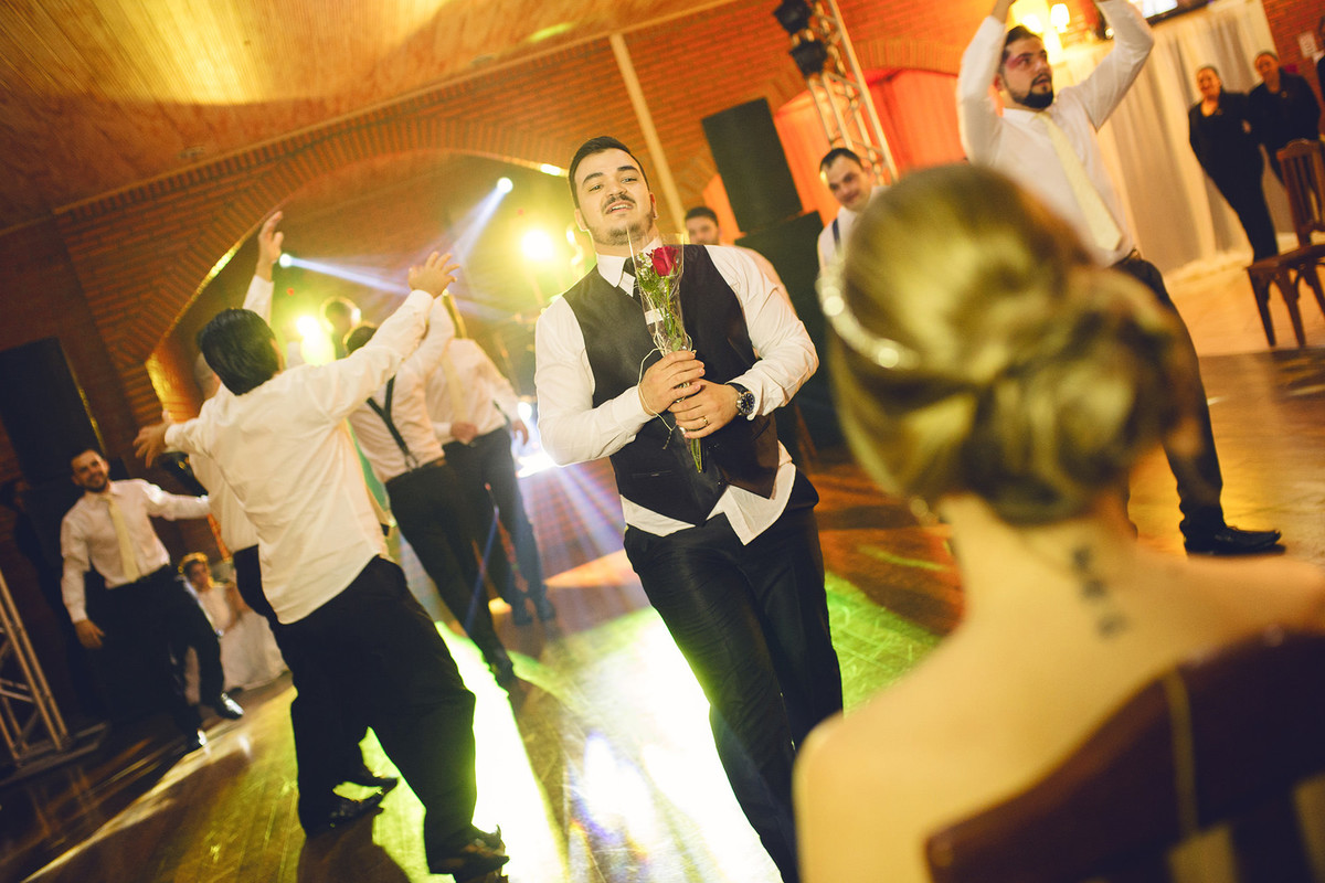 casamento - Debora _ Willian - fotografos de jaraguá do sul - making of noivo - chroma fotografia