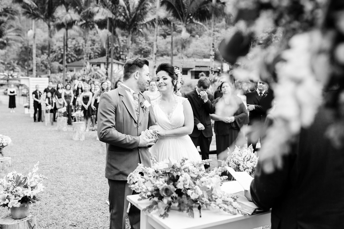 casamento - Lucimar _ Jaison - casamento ao ar livre - casamento de dia - fotografos de jaraguá do sul - cerimônia - chroma fotografia