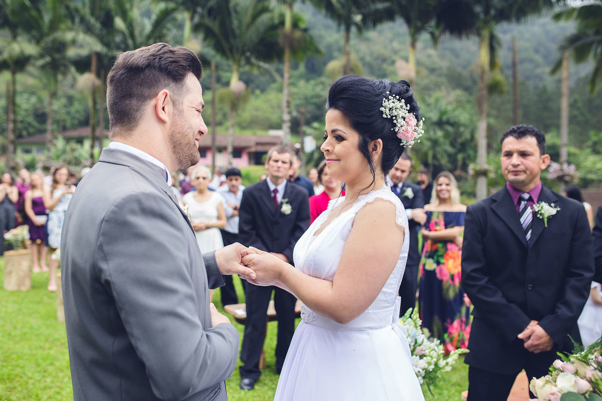 casamento - Lucimar _ Jaison - casamento ao ar livre - casamento de dia - fotografos de jaraguá do sul - cerimônia - chroma fotografia