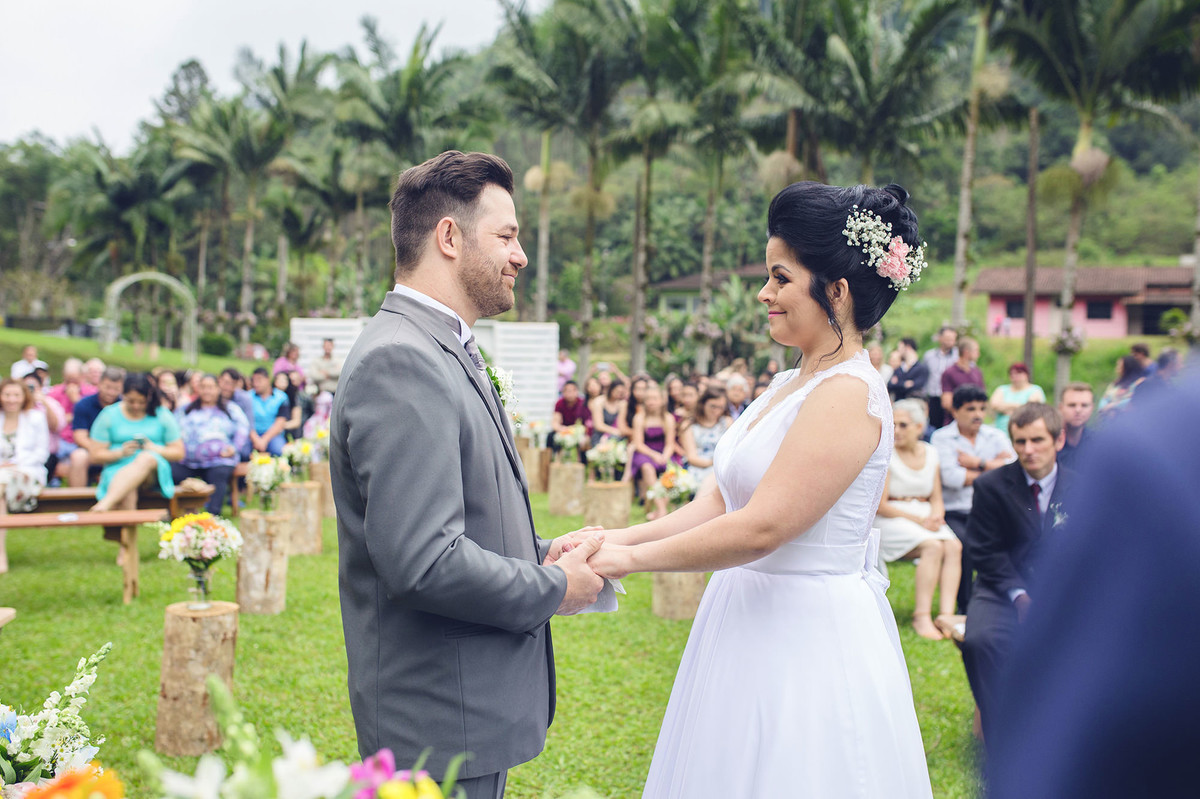 casamento - Lucimar _ Jaison - casamento ao ar livre - casamento de dia - fotografos de jaraguá do sul - cerimônia - chroma fotografia