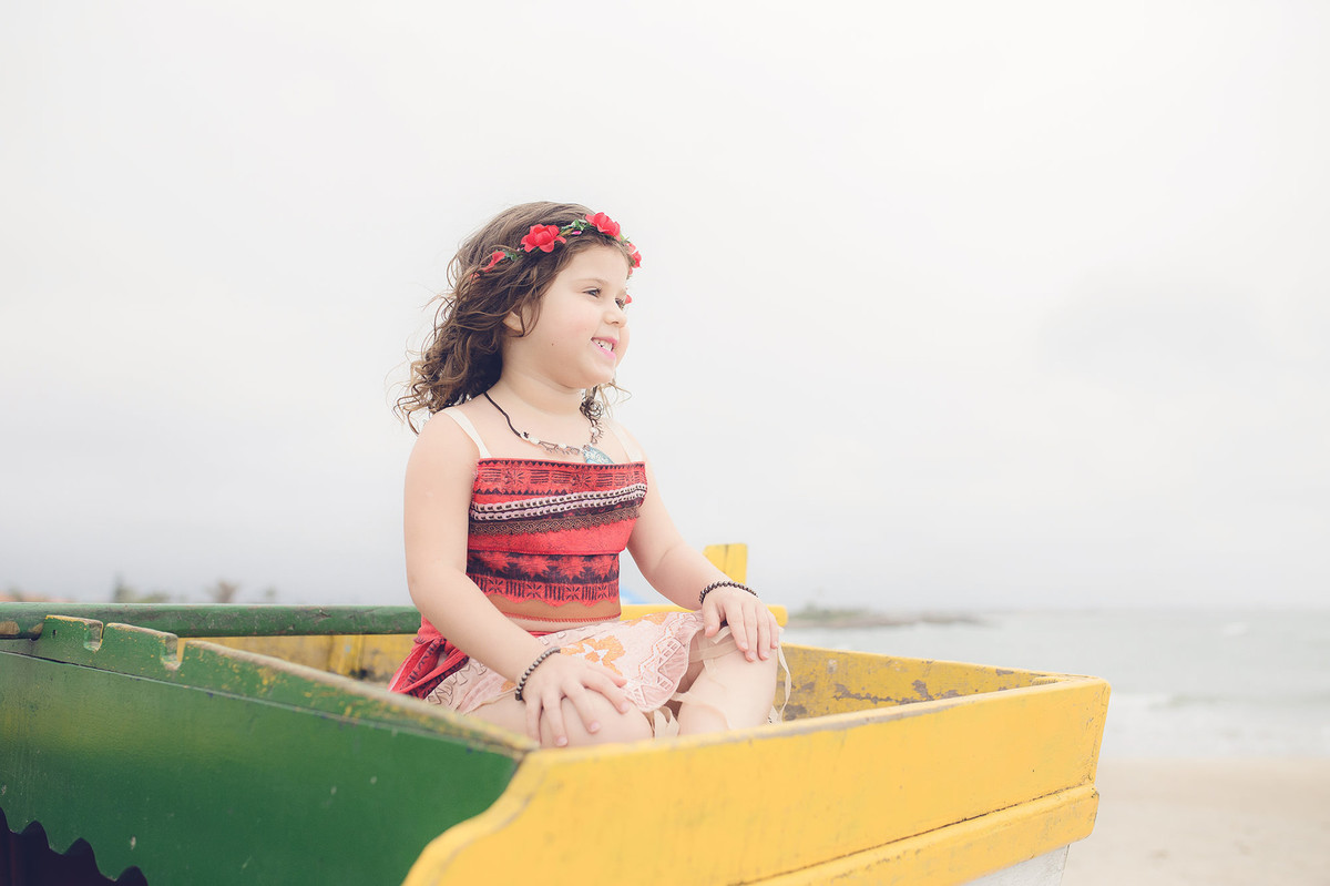 ensaio fotográfico - Tainá 5 anos - ensaio na praia - itapoá - fotografos de jaraguá do sul - chroma fotografia