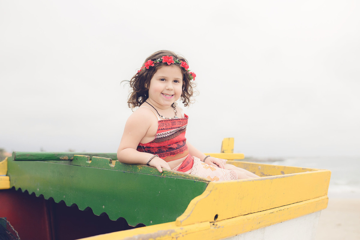 ensaio fotográfico - Tainá 5 anos - ensaio na praia - itapoá - fotografos de jaraguá do sul - chroma fotografia