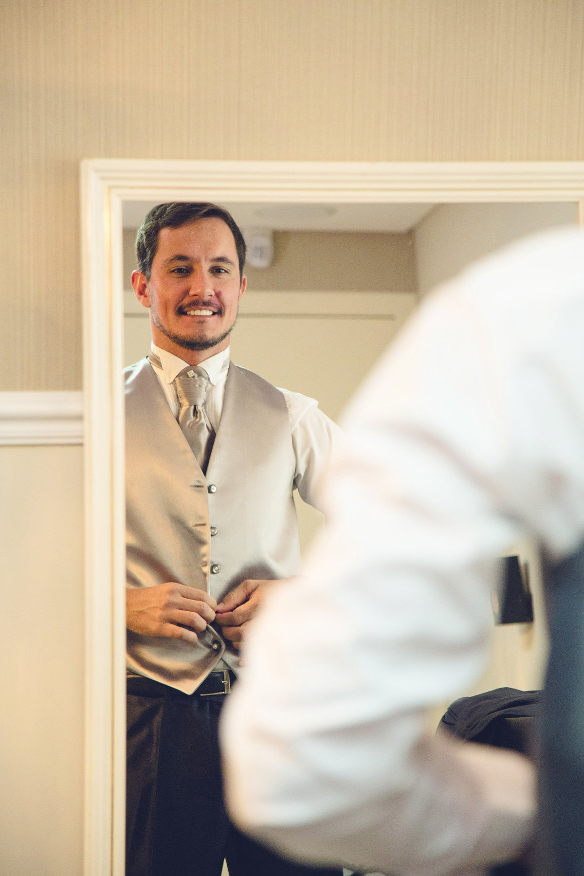 casamento - Andressa _ Valter - Indaiá Restaurante - Itapema - making of do noivo - chroma fotografia