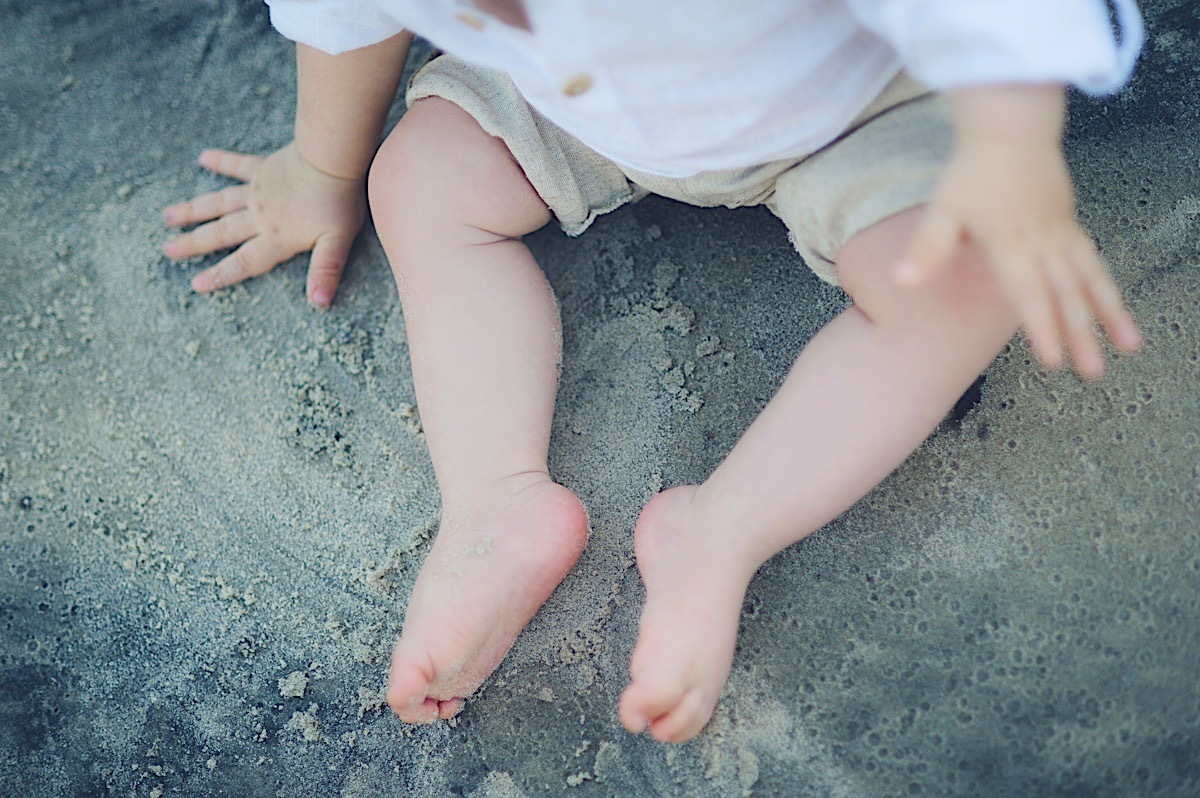 ensaio família - ensaio na praia - são francisco do sul - enseada - praia grande - fotógrafo - família