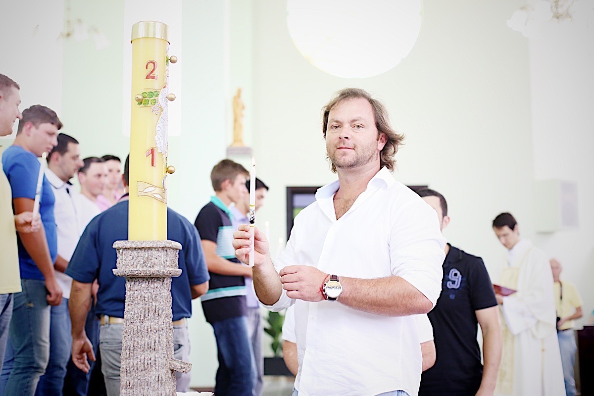 batismo - gustavo - igreja católica - fotógrafo são bento do sul - chroma fotografia