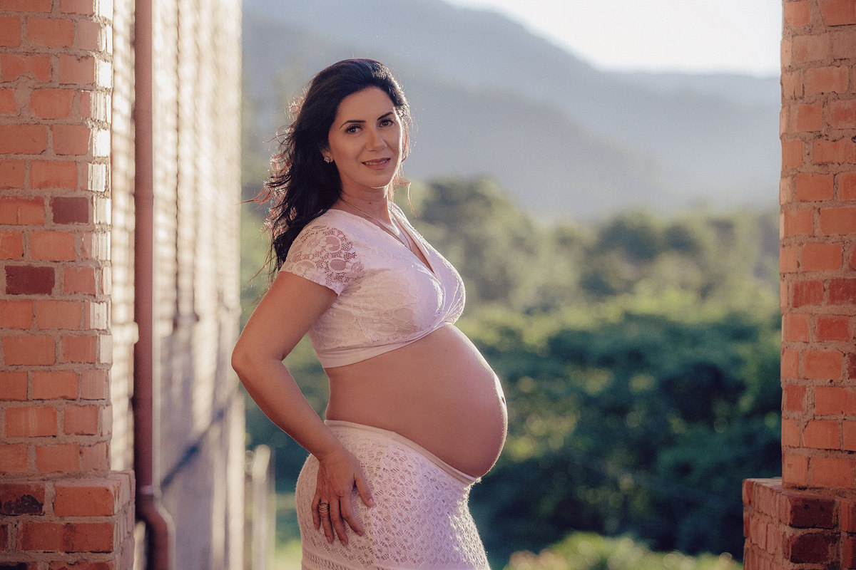 ensaio gestante - ensaio no seminário de Corupá - ensaio família - ensaio a espera de Maria Júlia - ensaio em corupá - chroma fotografia