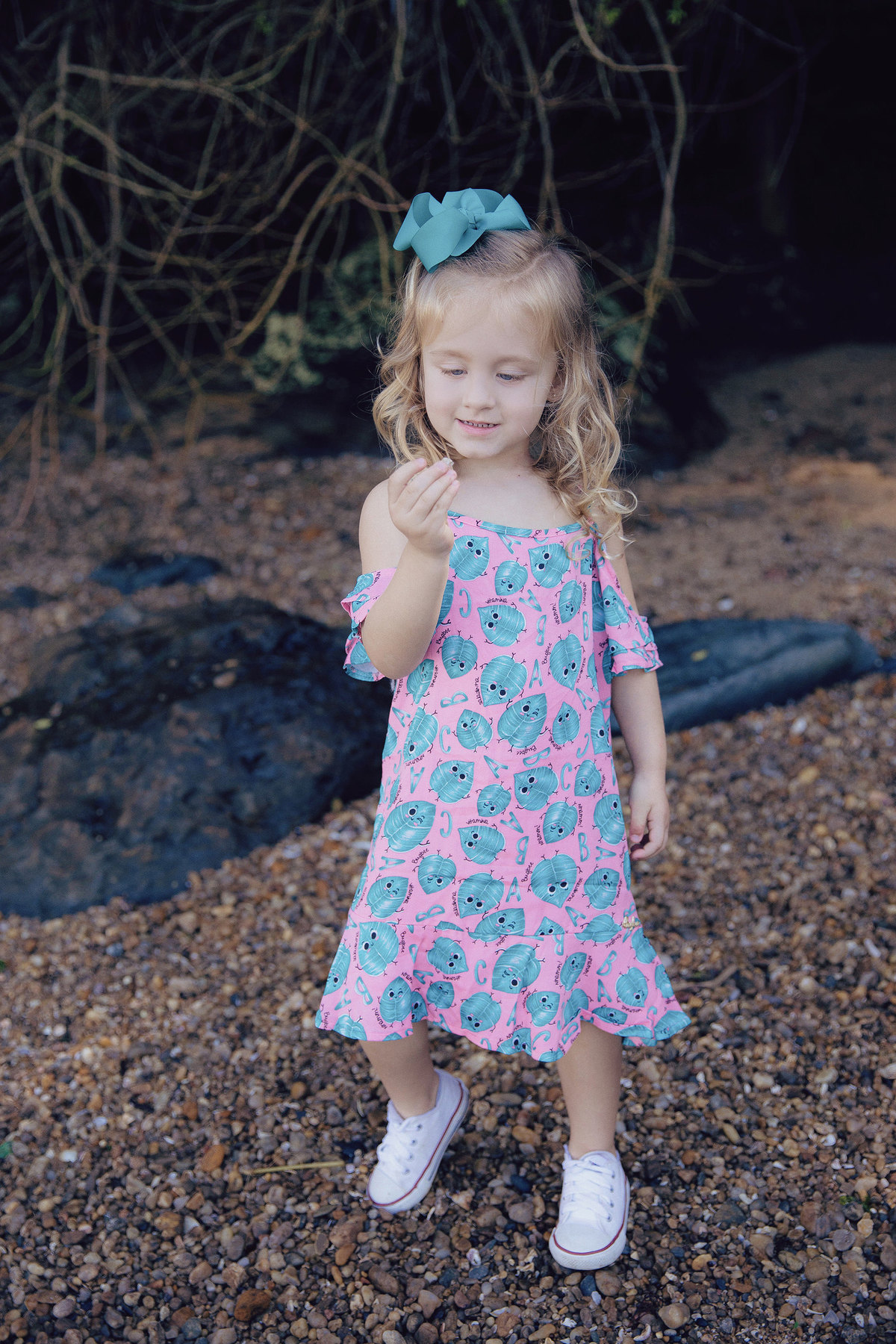 ensaio fotográfico - ensaio família - ensaio pai e filha - ensaio infantil - ensaio em balneário camboriú - ensaio na praia - ensaio no litoral - Mariah e família - chroma fotografia