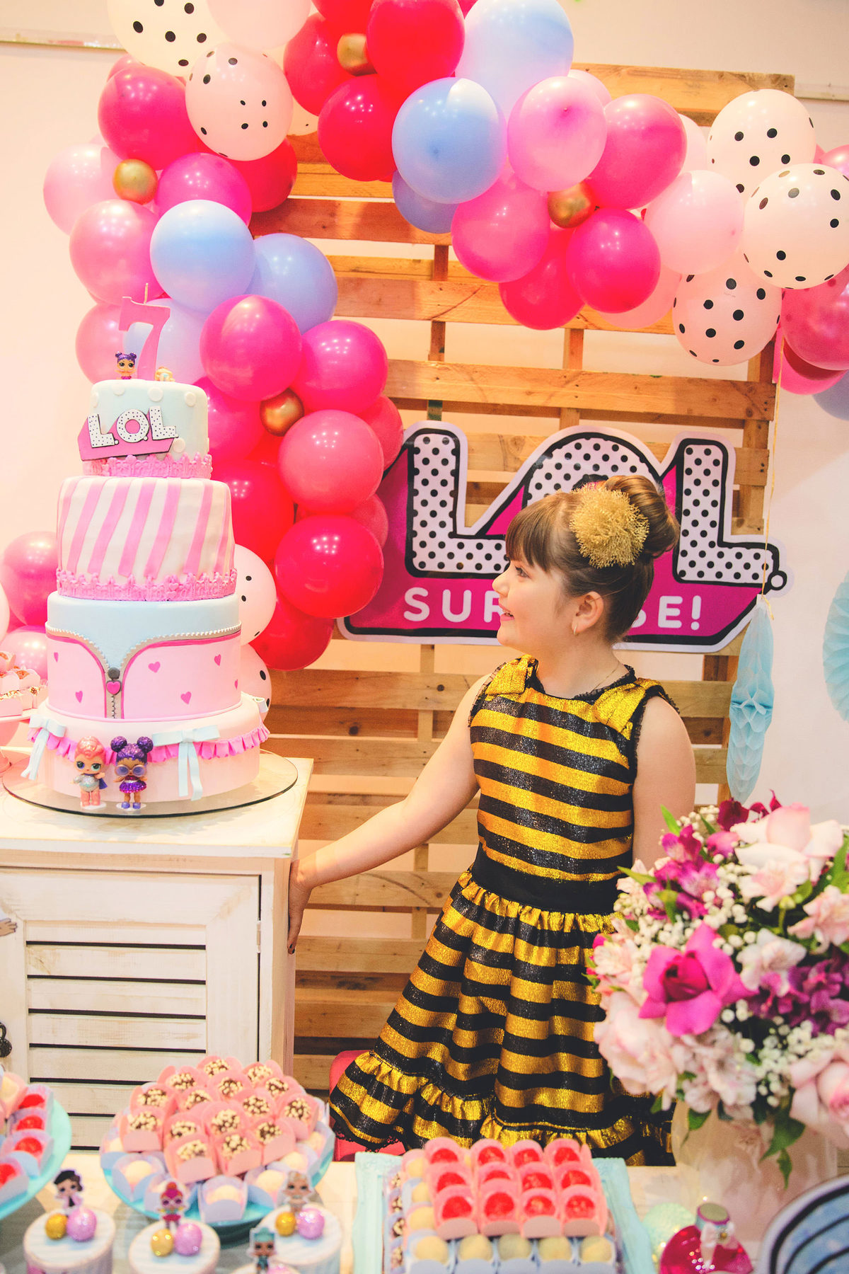 aniversário - aniversário infaltil - aniversário 7 anos - Valentina 7 anos - aniversário em jaraguá do sul - aniversário na Dibinka - tema lol - chroma fotografia