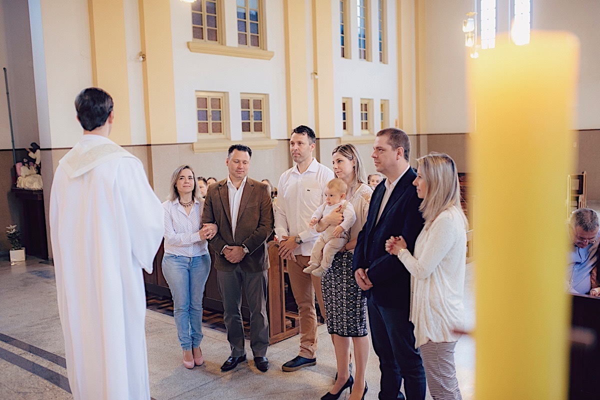 batismo - rio negrinho - pietro - família ronconi - igreja do seminário - chroma fotografia - fotógrafo rio negrinho