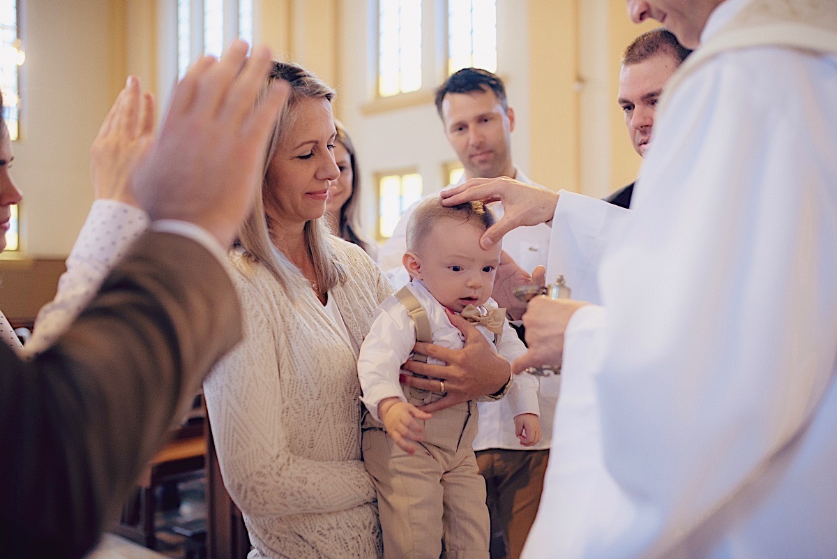 batismo - rio negrinho - pietro - família ronconi - igreja do seminário - chroma fotografia - fotógrafo rio negrinho