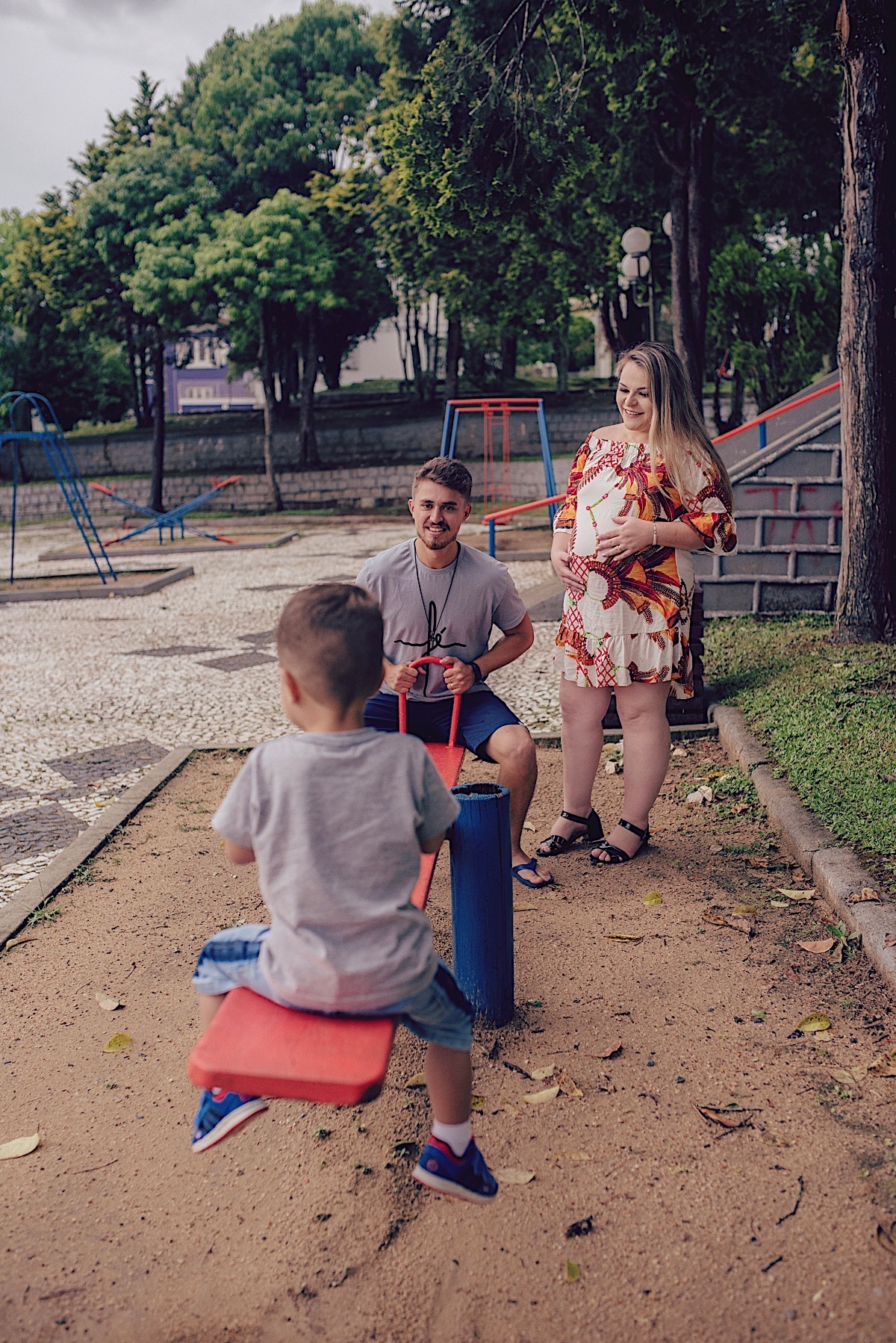 ensaio gestante - a espera de uma menina - mãe de 2 - maternidade real - chroma fotografia - são bento do sul