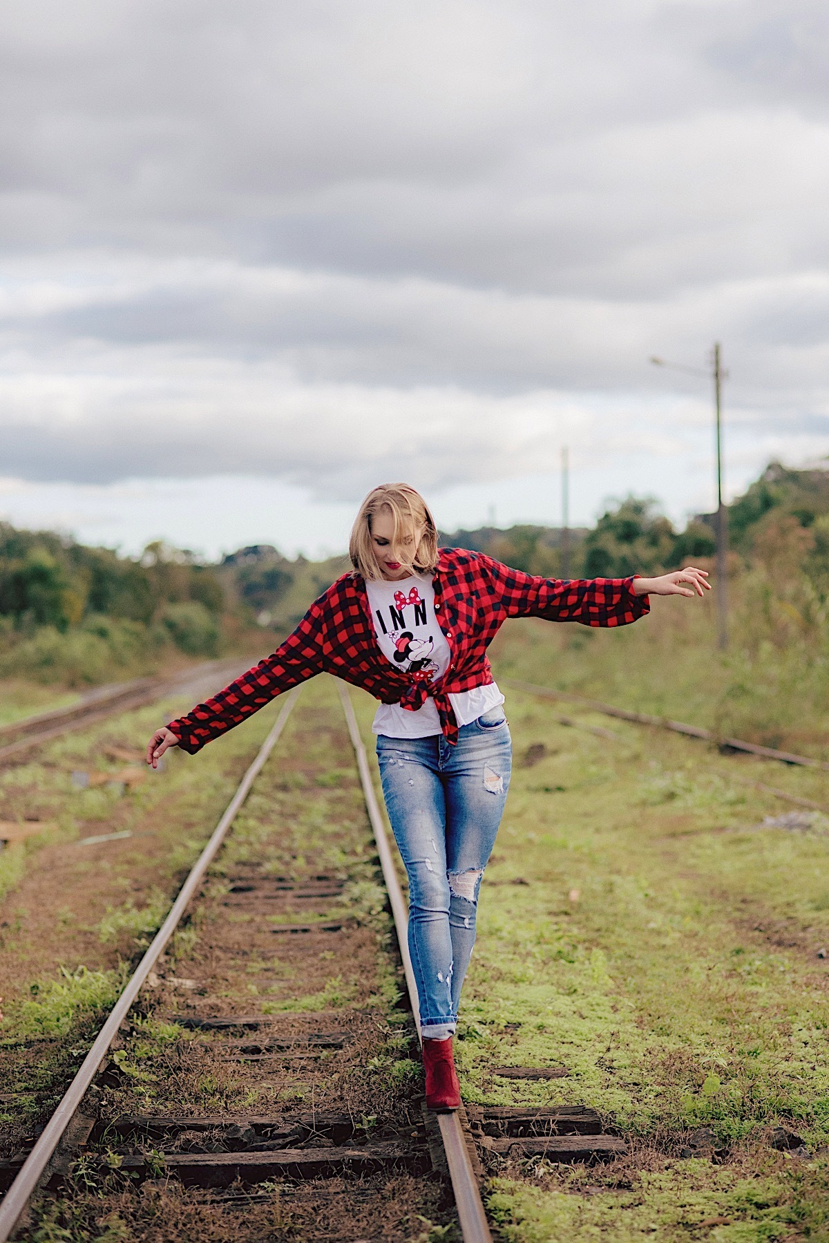 lina barros - ensaio feminino - ensaio fotográfico - rio vermelho - são bento do sul - beleza feminina - chroma fotografia