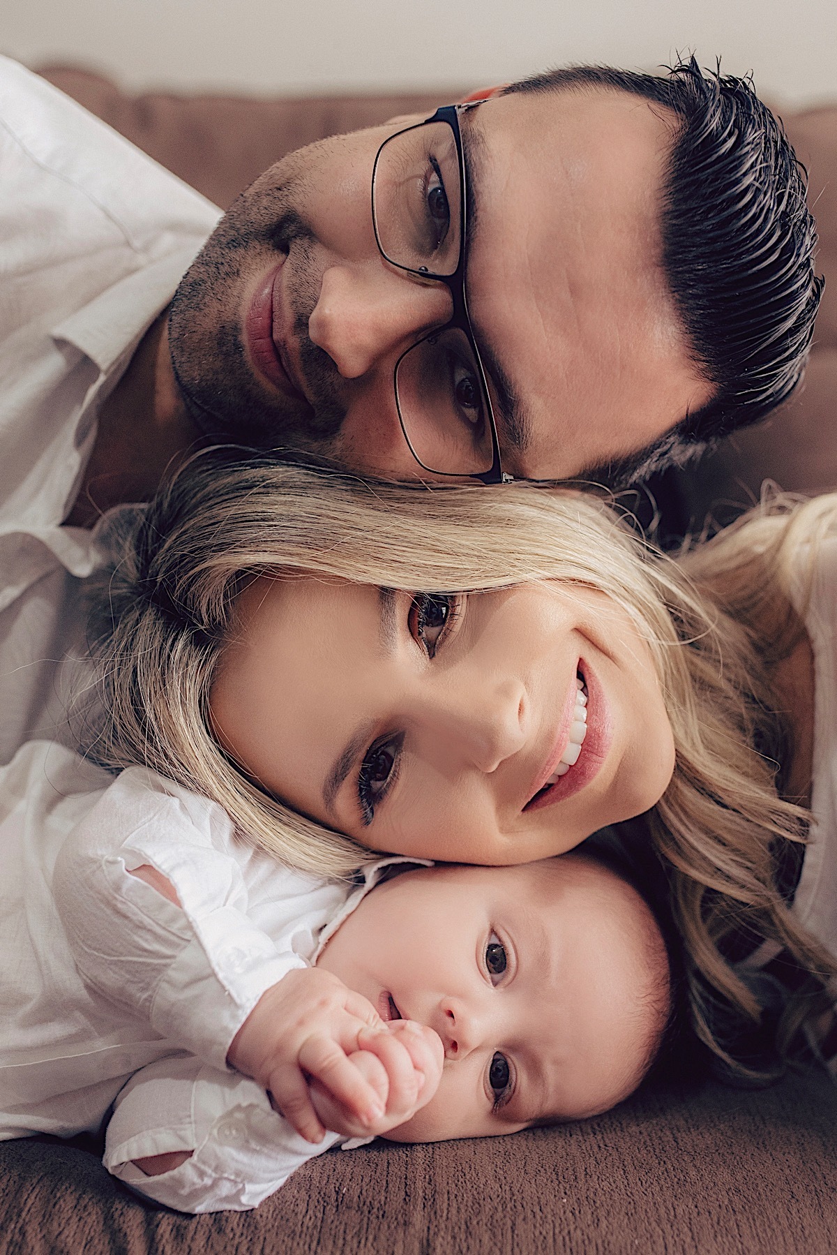 ensaio família - joaquim - ensaio em casa - são bento do sul - mãe de menino - maternidade real - chroma fotografia