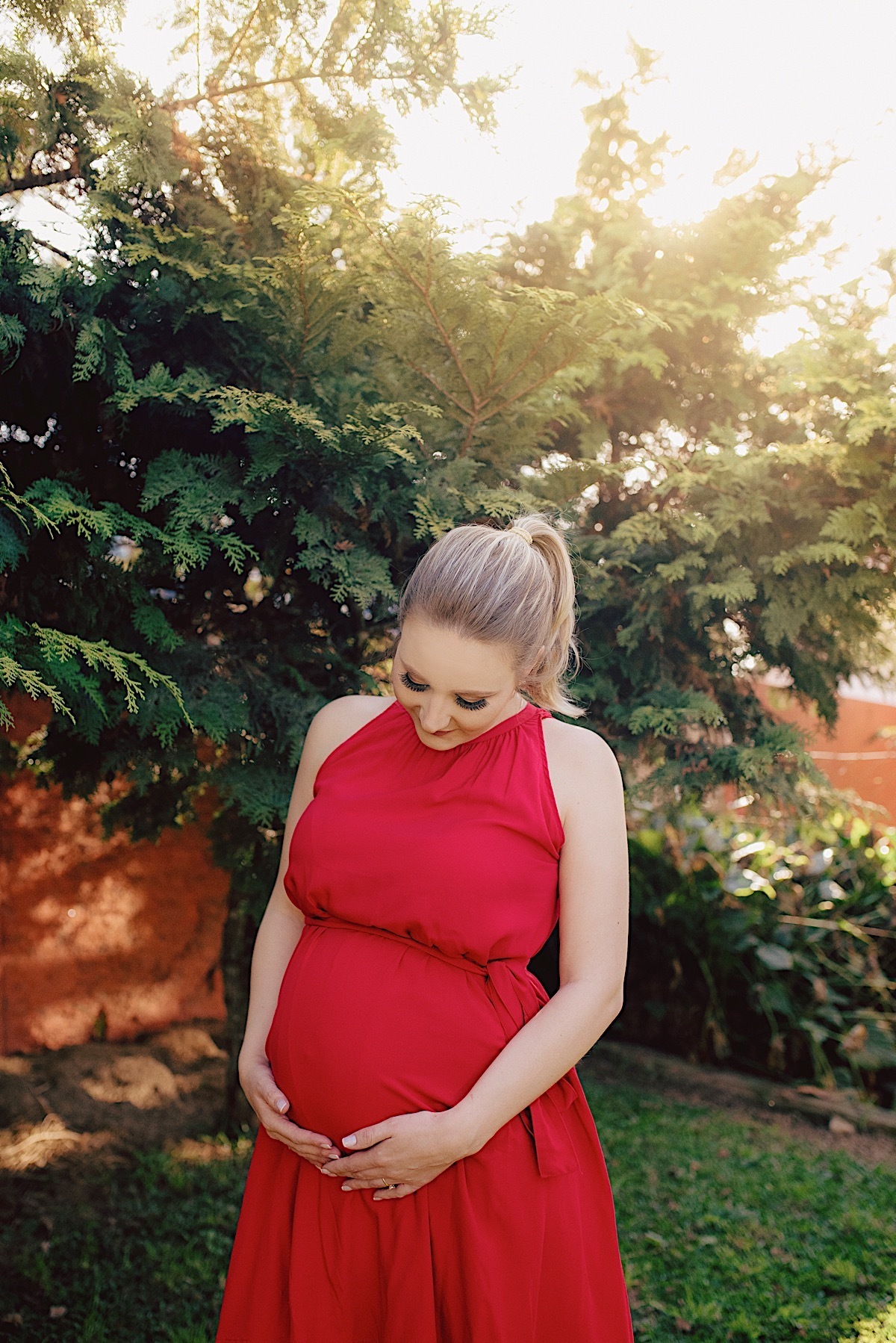 ensaio gestante - manu späth - matheus guedes reis - maria alice - ensaio em casa - mãe de menina - chroma fotografia