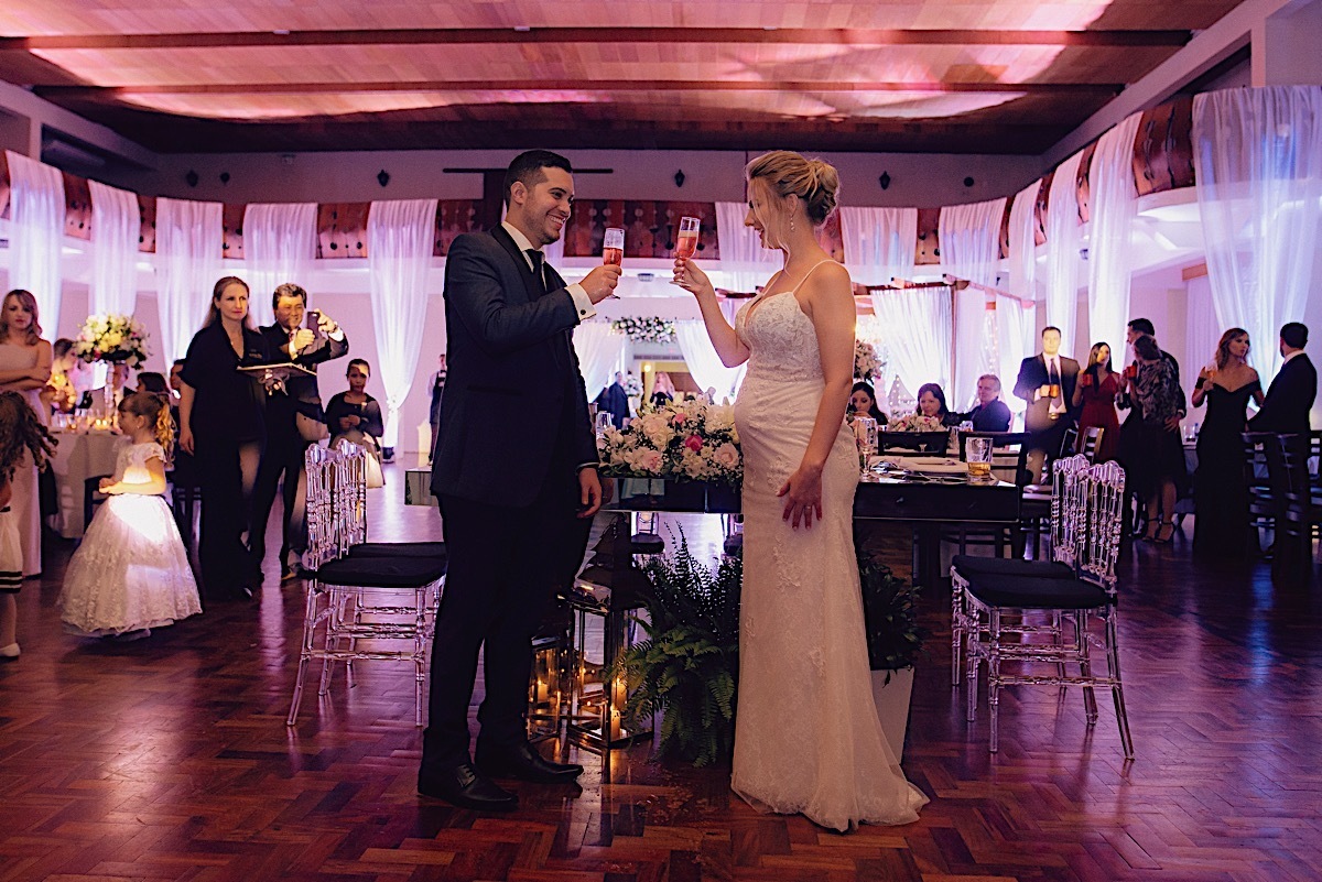 casamento - emanuelle spath - matheus guedes reis - advogado - são bento do sul - bh - igreja matriz - ginástico - chroma fotografia