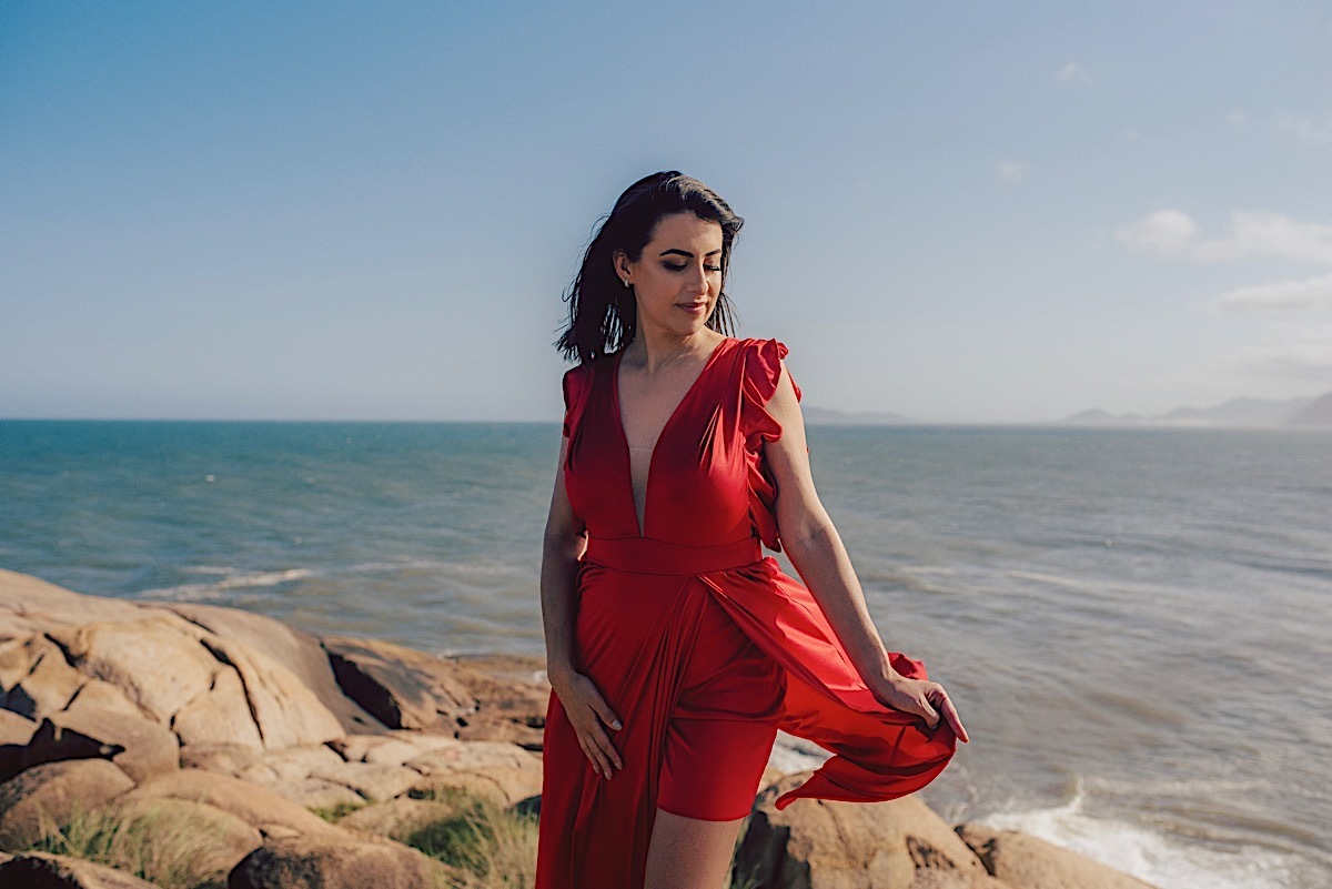 ensaio feminino - ensaio individual - ensaio na praia - guarda do embaú - santa catarina - sc - chroma fotografia - fotógrafo de sc - fabiana silva - pamela machado