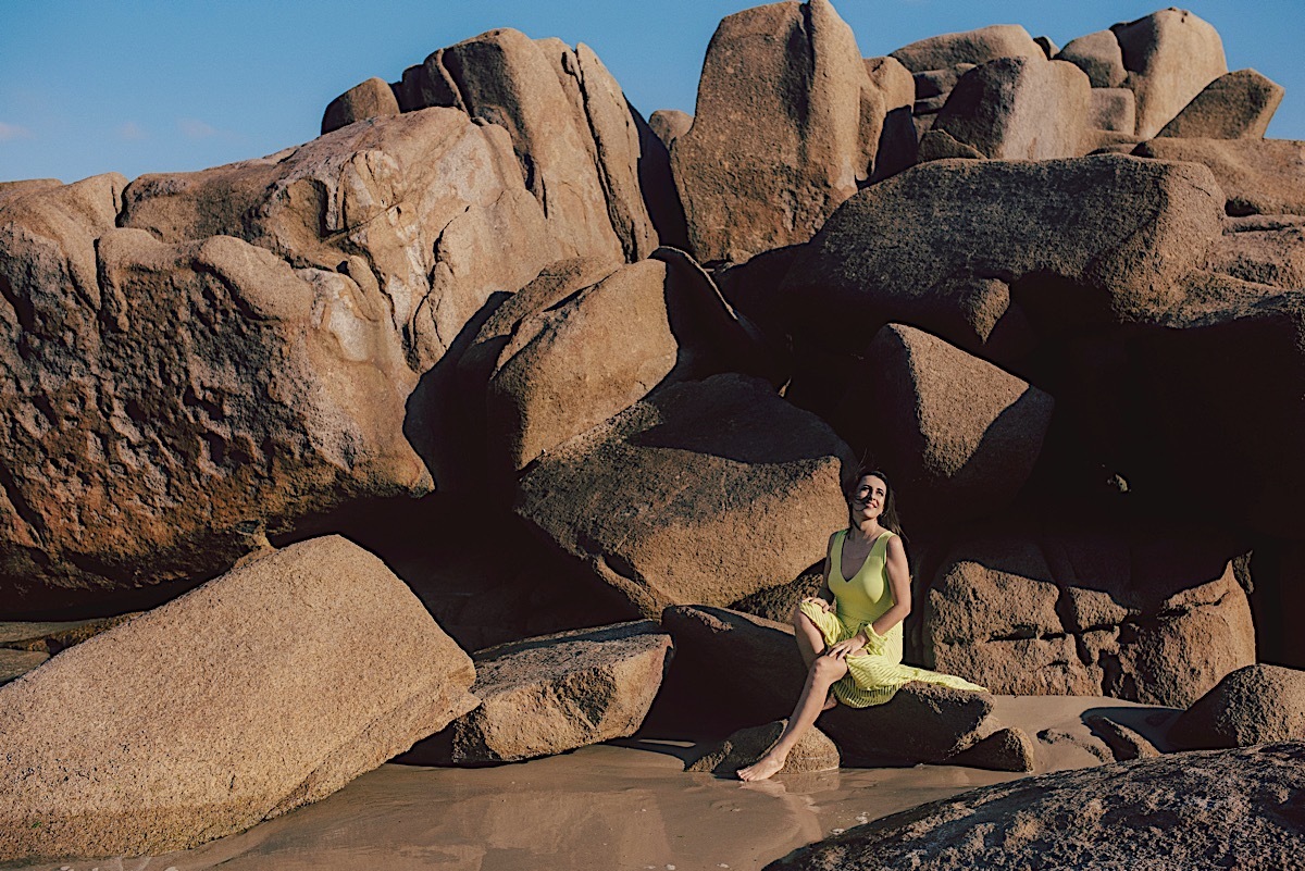 ensaio feminino - ensaio individual - ensaio na praia - guarda do embaú - santa catarina - sc - chroma fotografia - fotógrafo de sc - fabiana silva - pamela machado