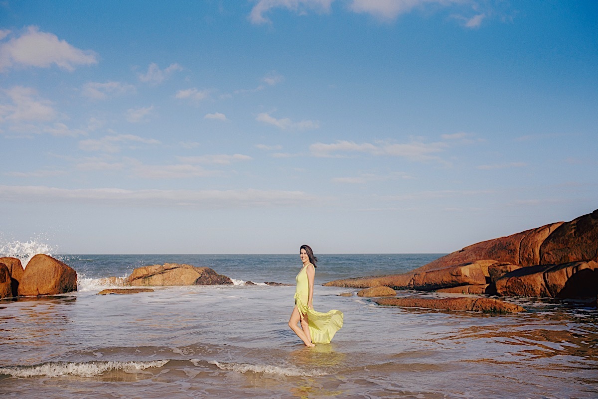 ensaio feminino - ensaio individual - ensaio na praia - guarda do embaú - santa catarina - sc - chroma fotografia - fotógrafo de sc - fabiana silva - pamela machado