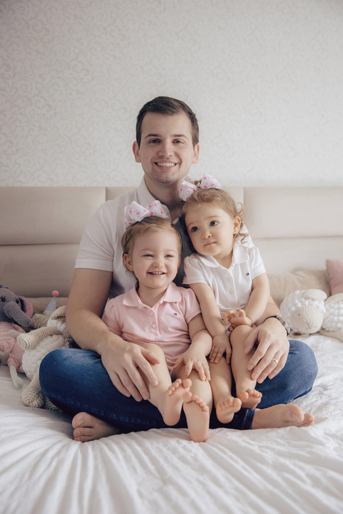 ensaio fotografico - ensaio em familia - ensaio em casa - ensaio Helena e Luiza - ensaio em jaragua do sul - chroma fotografia