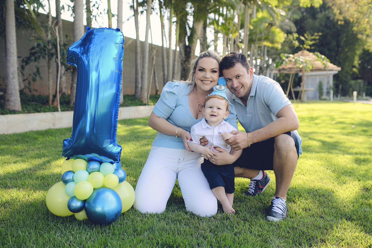 ensaio fotografico - ensaio infantil - ensaio familia - ensaio 1 ano Antonio - ensaio no asa branca eventos - fotografos jaragua - chroma fotografia
