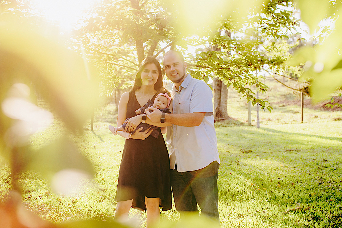 ensaio familia - mae de menina - 4 meses - ensaio ao ar livre - fotografo sao bento do sul - chroma fotografia