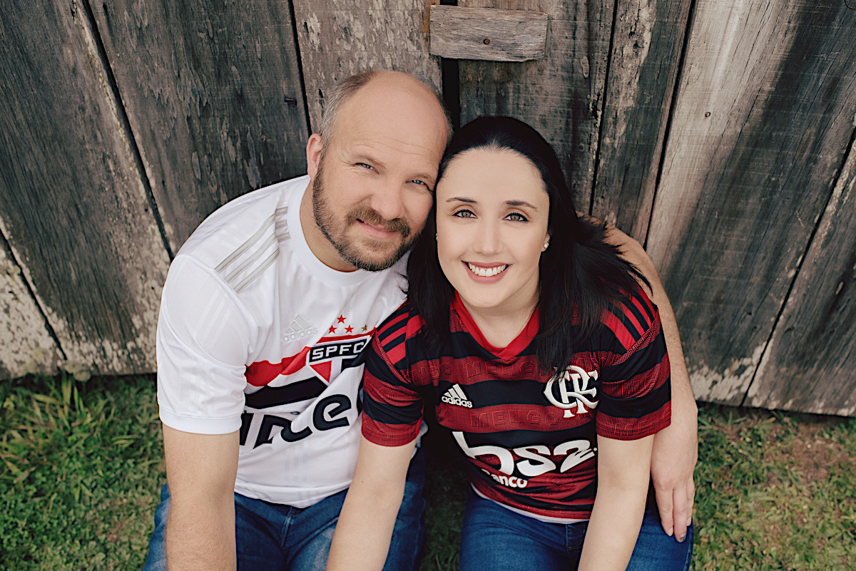 ensaio casal - rio vermelho - ensaio ao ar livre - ensaio com neblina - sao bento do sul - chroma fotografia